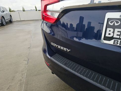 Used 2018 Honda Odyssey EX-L image 17