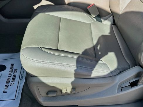 Used 2017 Chevrolet Tahoe Premier RWD image 22