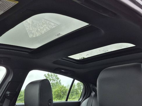 Used 2021 Cadillac CT5 Luxury w/ Sun And Sound Package AWD/4WD image 9