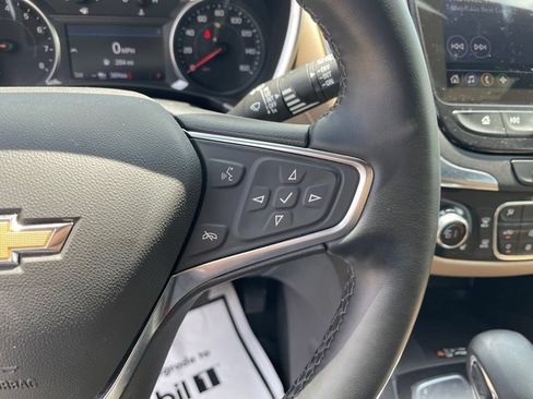 Used 2024 Chevrolet Equinox Premier FWD image 21