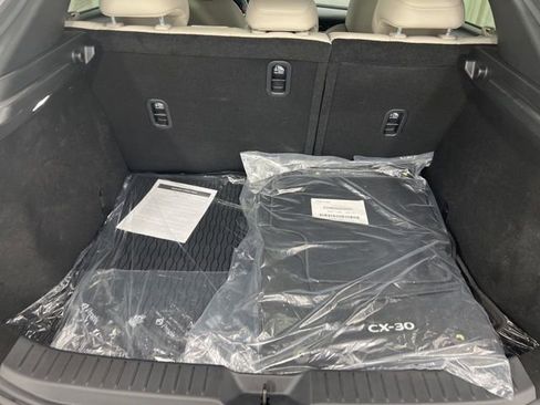 Certified 2025 MAZDA CX-30 AWD 2.5 S w/ Preferred Package image 9