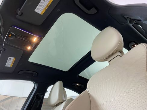 Certified 2025 Mercedes-Benz C 300 4MATIC Sedan image 14