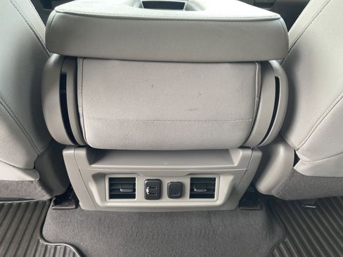 Used 2021 Chevrolet Silverado 1500 LT w/ Z71 Off-Road Package image 37