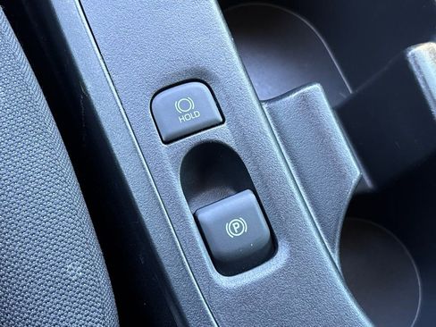 Used 2024 Toyota Corolla LE image 21