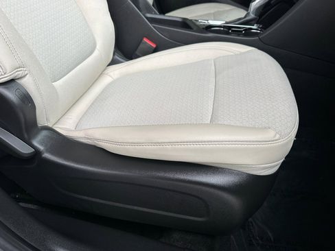 Certified 2023 Buick Encore GX Preferred w/ Cold Weather Comfort Package image 23