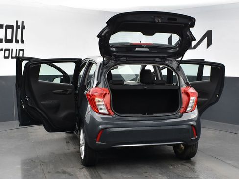 Used 2019 Chevrolet Spark LT image 27