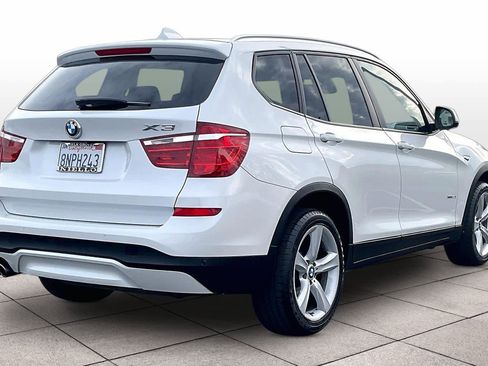 Used 2017 BMW X3 xDrive28i image 16