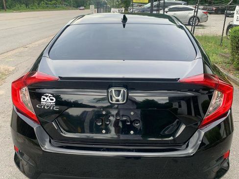 Used 2016 Honda Civic EX-T image 5