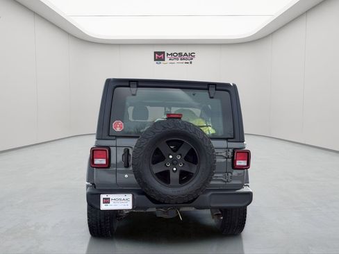 Used 2021 Jeep Wrangler Sport image 4