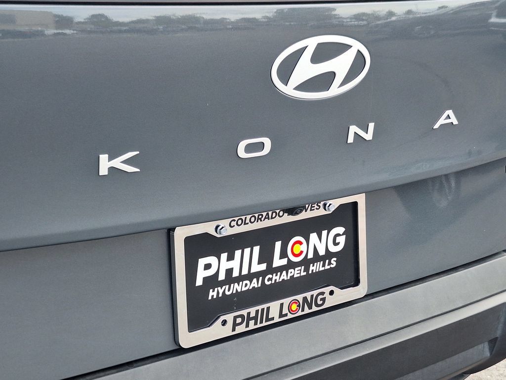Certified 2025 Hyundai Kona SEL AWD/4WD image 30