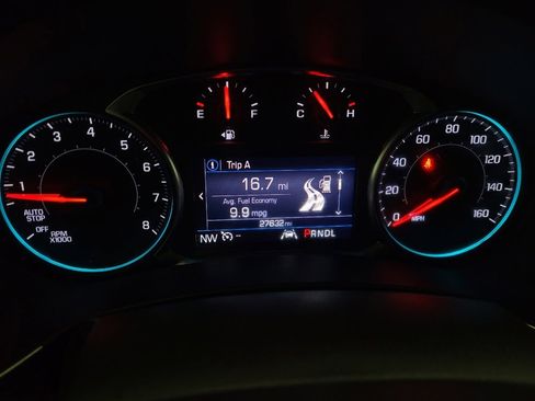 Used 2023 Chevrolet Equinox RS image 23