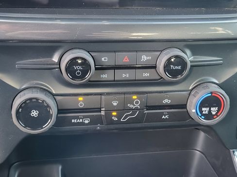 Used 2025 Ford F150 STX AWD/4WD image 16