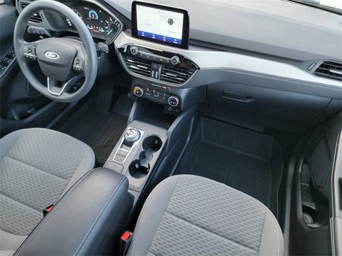 Certified 2022 Ford Escape SE image 39