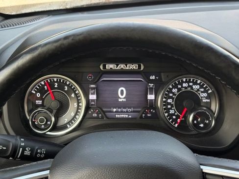 Used 2019 RAM 1500 Big Horn AWD/4WD image 27