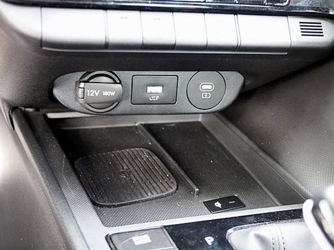 Used 2025 Hyundai Elantra Sport w/ Cargo Package FWD image 27