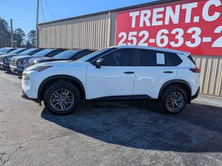 Used 2021 Nissan Rogue S video 2