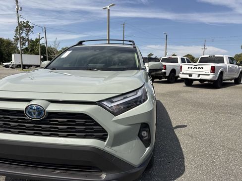 Used 2023 Toyota RAV4 XLE Premium AWD/4WD image 11