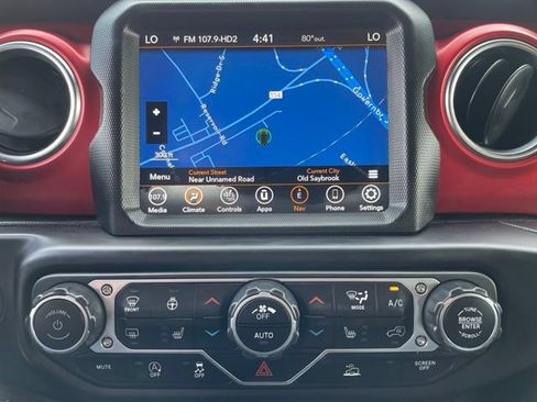Used 2022 Jeep Wrangler Rubicon w/ LED Lighting Group AWD/4WD image 19