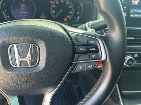 Used 2020 Honda Accord Sport image 11