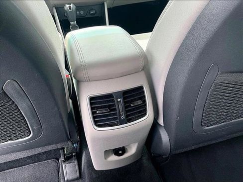 Used 2021 Hyundai Tucson SEL FWD image 24