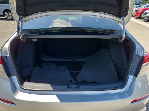 Used 2024 Honda Civic Sport image 11