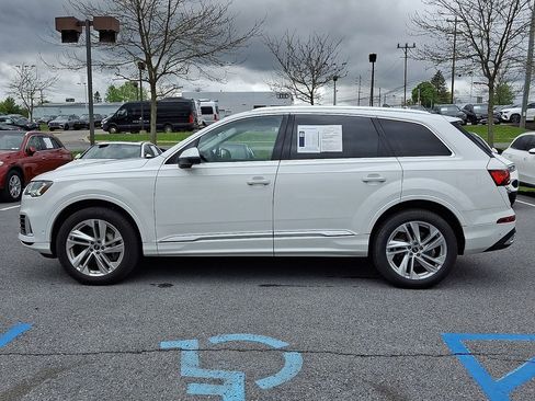 Used 2024 Audi Q7 3.0T Premium Plus AWD/4WD image 7