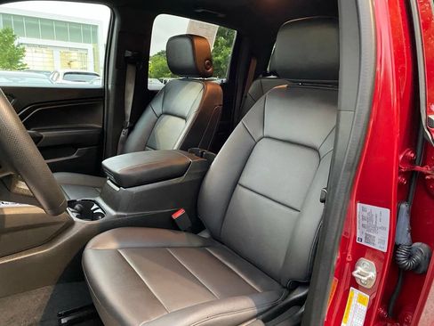 Used 2024 Chevrolet Colorado Trail Boss w/ Advanced Trailering Package AWD/4WD image 21