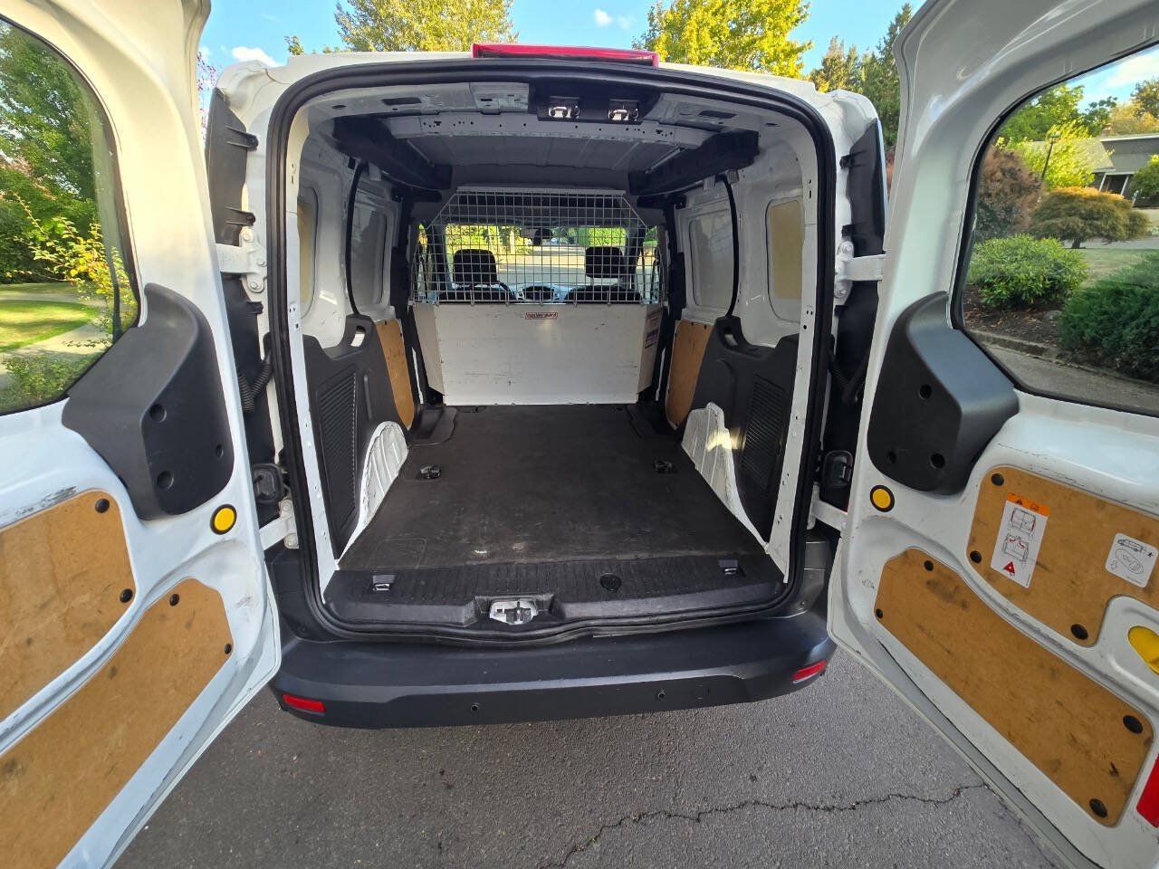 Used 2016 Ford Transit Connect XL FWD image 11