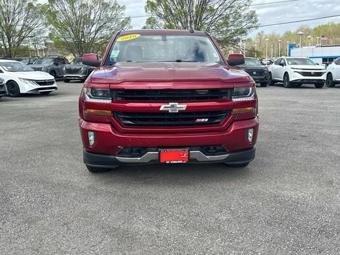 Used 2018 Chevrolet Silverado 1500 LT w/ All Star Edition image 9