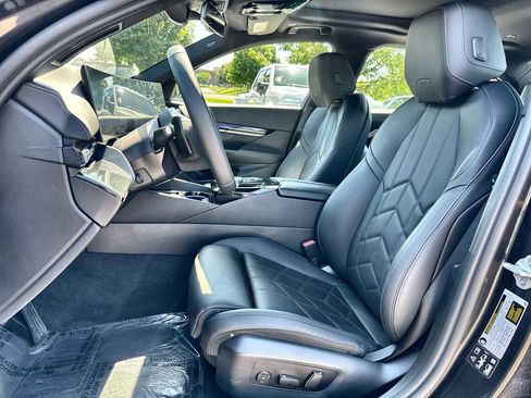 Used 2026 BMW 540i xDrive AWD/4WD image 3