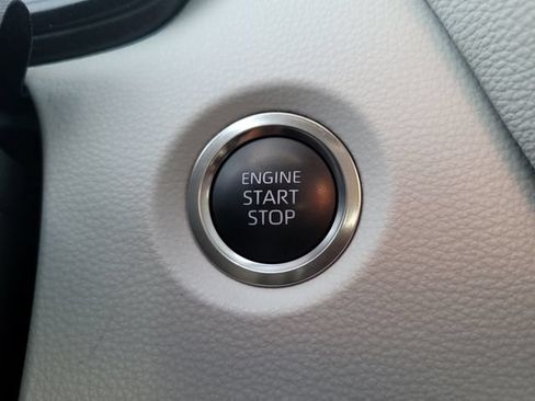 Used 2024 Toyota Corolla SE FWD image 27