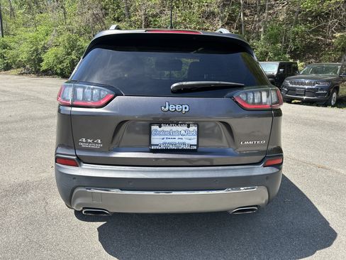 Certified 2019 Jeep Cherokee Limited AWD/4WD image 8