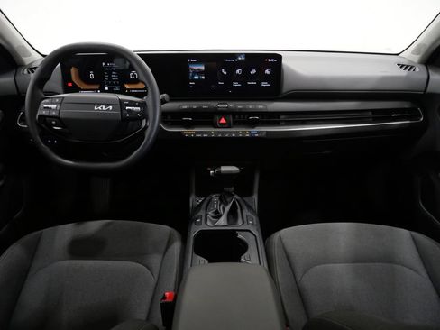 Used 2025 Kia K4 FWD image 10