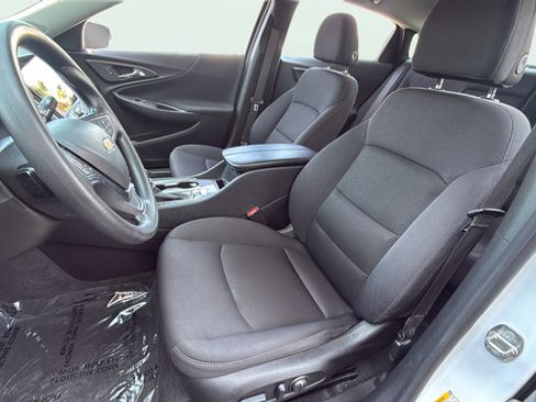 Used 2024 Chevrolet Malibu LT FWD image 13