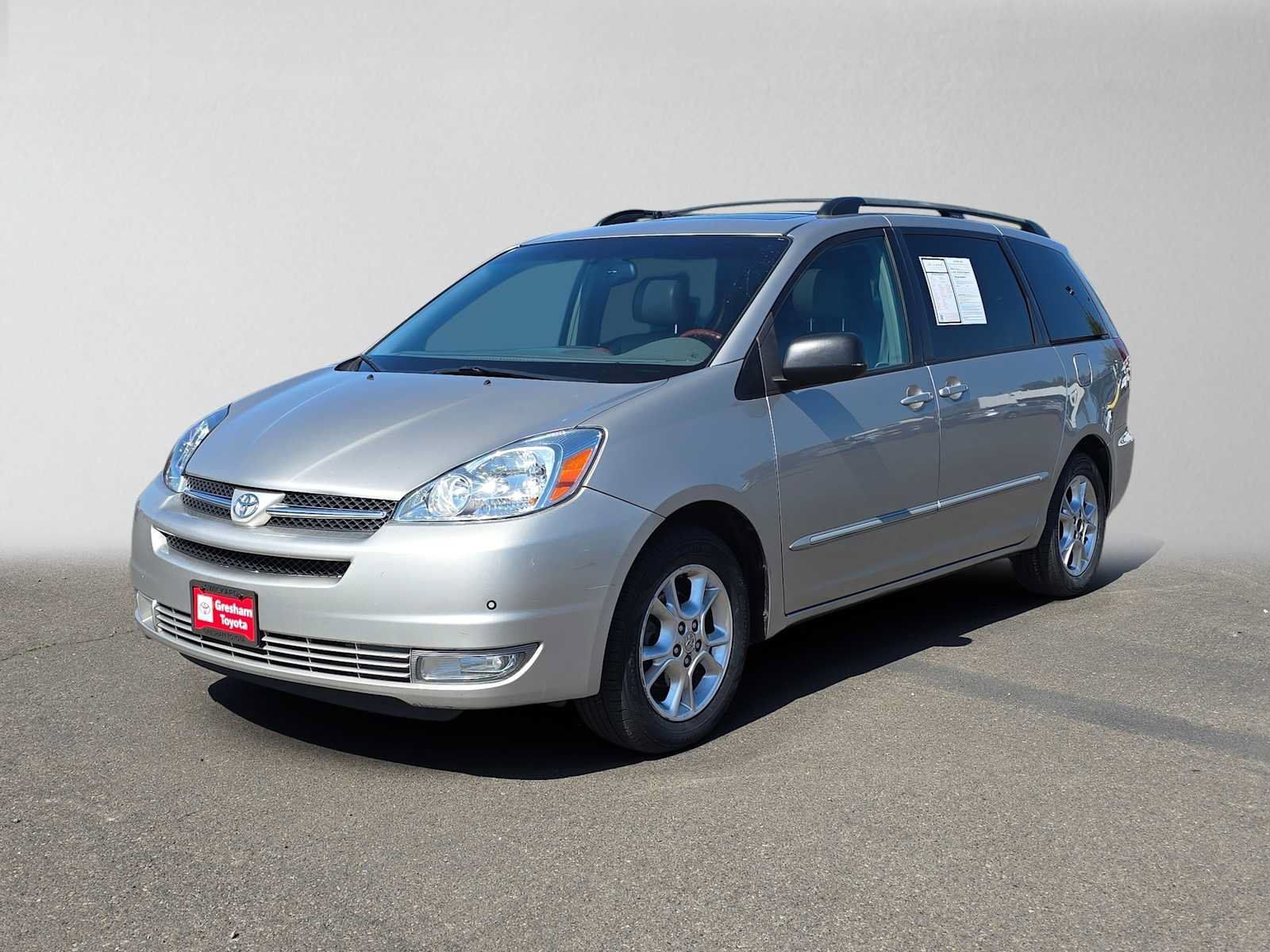 Used 2005 Toyota Sienna XLE Limited w/ XLE Limited Pkg 1 FWD image 8