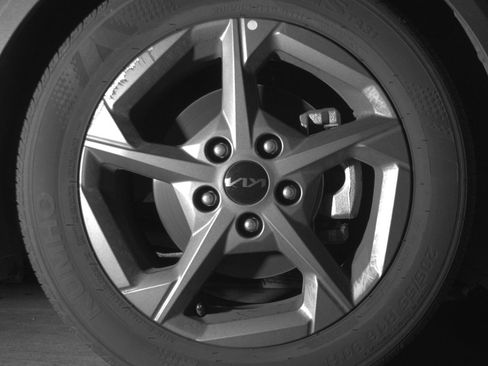 Used 2025 Kia K4 FWD image 13