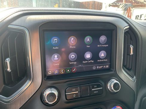Used 2020 GMC Sierra 2500 Denali w/ Denali Ultimate Package AWD/4WD image 14