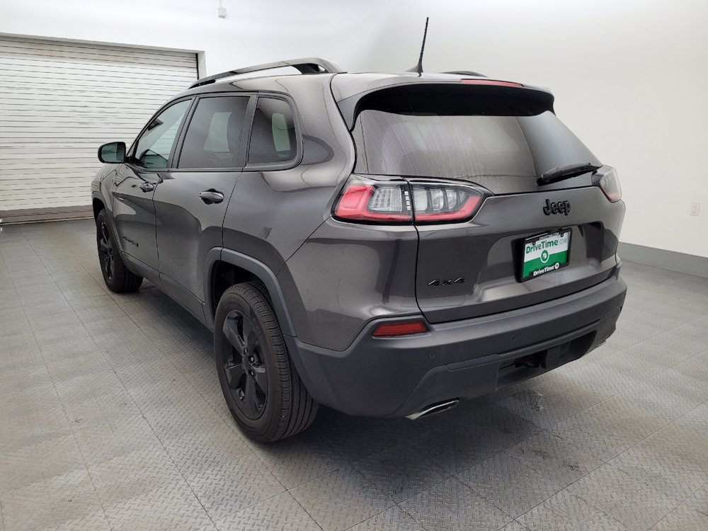 Used 2019 Jeep Cherokee Latitude Plus AWD/4WD image 5