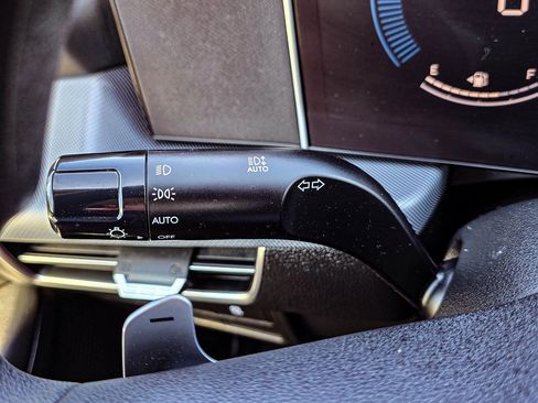 Used 2025 Hyundai Sonata SEL image 15