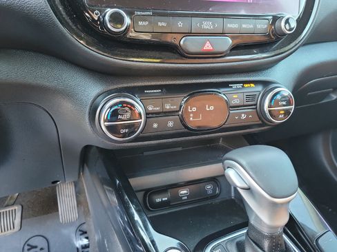 Certified 2024 Kia Soul EX w/ Option Group 015 FWD image 19