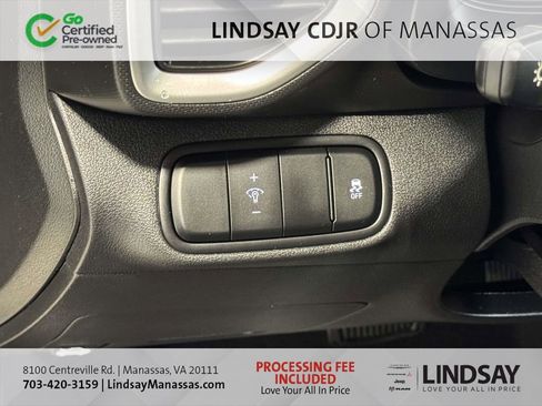 Used 2024 Hyundai Venue SEL image 27