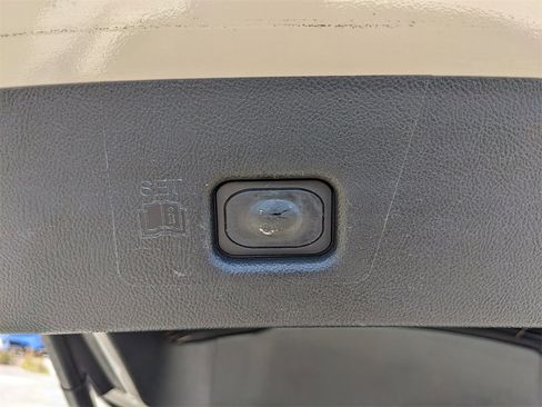 Used 2022 Lincoln Nautilus Reserve image 14