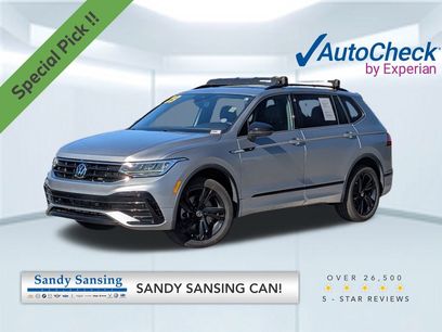 Used 2023 Volkswagen Tiguan SE R-Line