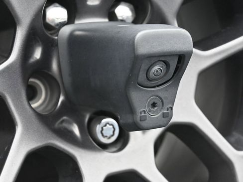 Used 2022 Jeep Wrangler Unlimited Sport image 38