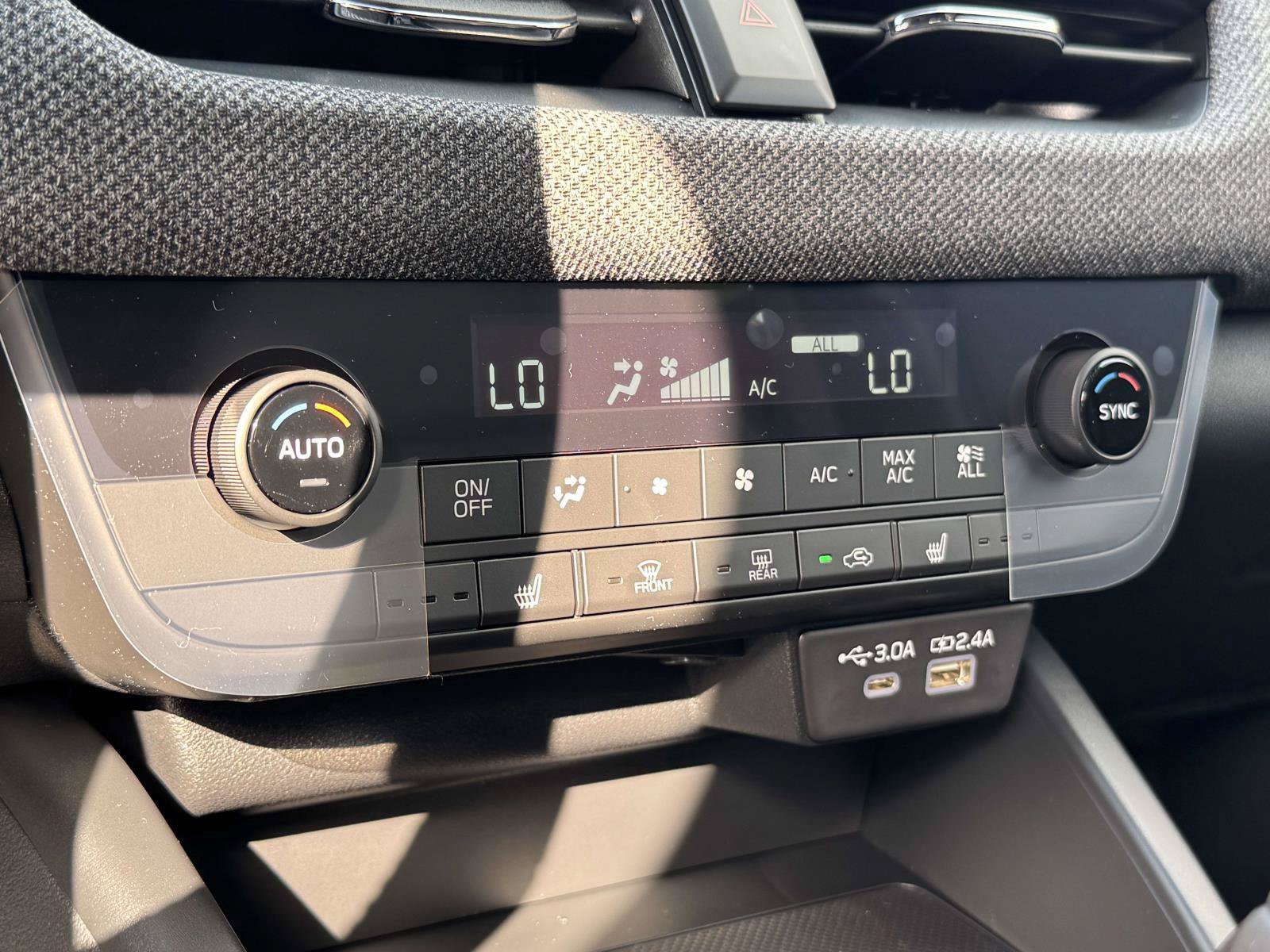 New 2026 Subaru Outback Premium AWD/4WD image 13