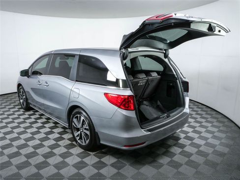 Used 2024 Honda Odyssey Touring image 36