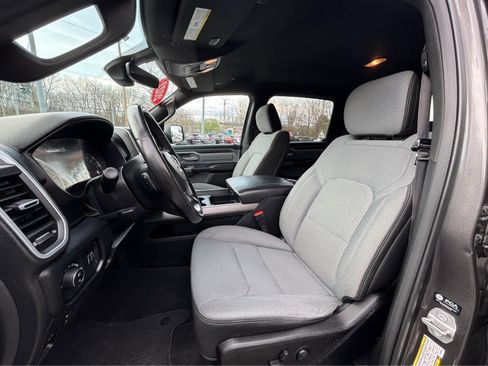 Used 2022 RAM 1500 Big Horn AWD/4WD image 11