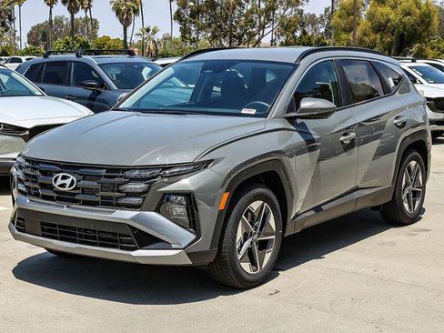 New 2026 Hyundai Tucson SEL FWD image 3