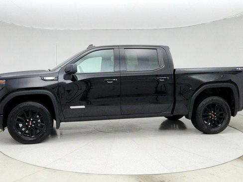 Used 2025 GMC Sierra 1500 Elevation image 8