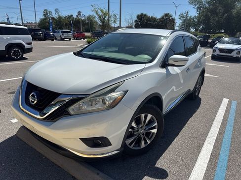 Used 2015 Nissan Murano SV w/ Cargo Package w/Cover FWD image 3